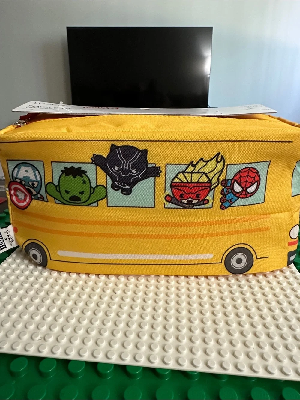 Yoobi x Marvel Avengers School Bus  Zippered Pouch